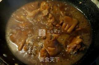 红焖猪蹄的做法步骤:5