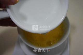 微波炉版嫩滑鸡蛋羹的做法步骤:4