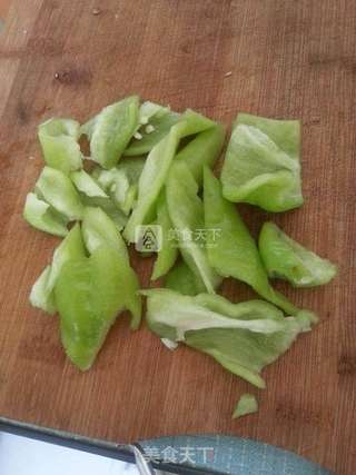 东北溜肉段-详细篇的做法步骤:2