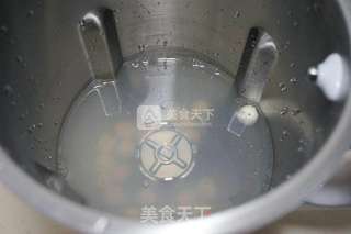 红豆莲子羹的做法步骤:3