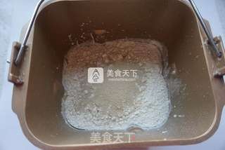 #ACA烘焙明星大赛#柔软豆沙吐司的做法步骤：2