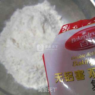 红丝绒蛋糕的做法步骤:6
