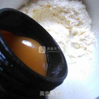 红丝绒蛋糕的做法步骤:9
