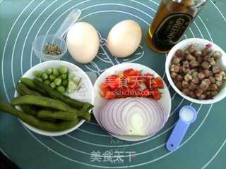 #ACA烘焙明星大赛#马芬杯亚麻籽油蔬菜蛋饼的做法步骤：1