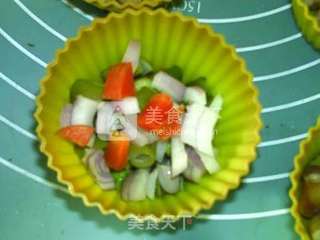 #ACA烘焙明星大赛#马芬杯亚麻籽油蔬菜蛋饼的做法步骤：6