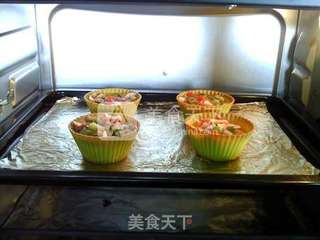 #ACA烘焙明星大赛#马芬杯亚麻籽油蔬菜蛋饼的做法步骤：8