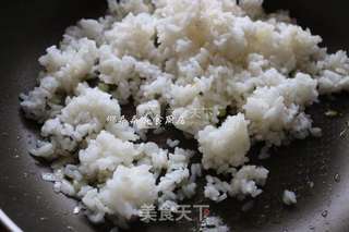 独家 酱油炒饭的做法步骤:6