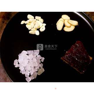 酸甜排骨的做法步骤:2