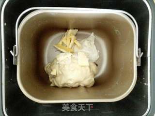 ＃ACA烘焙明星大赛＃汤种芝士火腿餐包（中筋粉）的做法步骤：2