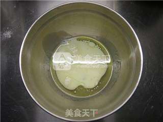 #ACA烘焙明星大赛#玫瑰花戚风蛋糕的做法步骤:2