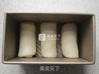 #ACA烘焙明星大赛#炼奶吐司的做法步骤：11