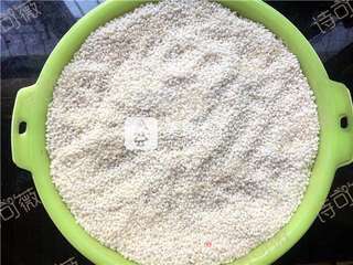 咸味花生肉粽的做法步骤:2
