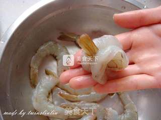 荔枝凤尾虾球的做法步骤:5