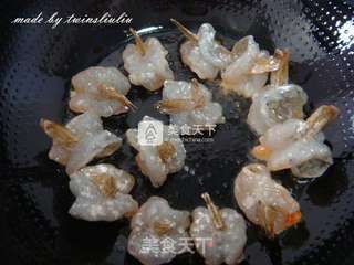 荔枝凤尾虾球的做法步骤:7
