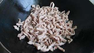 京酱肉丝的做法步骤:4