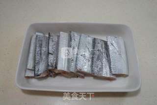 微波炉豉汁蒸带鱼的做法步骤:3