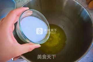 #ACA烘焙明星大赛#粉红樱桃口味双层蛋糕的做法步骤:2