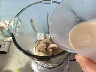 奶油蘑菇浓汤的做法步骤：9