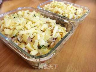 海鲜芝士焗饭的做法步骤：2