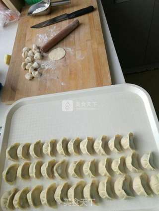 猪肉苦菜馅儿饺子的做法步骤:9