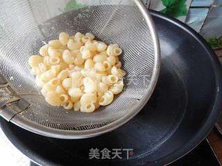 培根炒意面的做法步骤:6