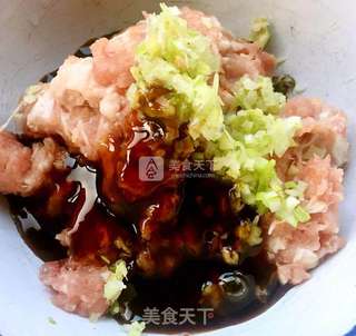 秋葵酿肉的做法步骤:2
