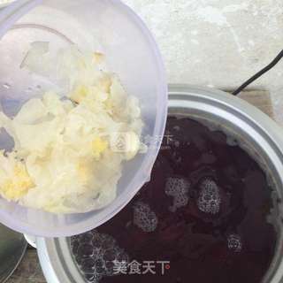紫薯银耳莲子羹的做法步骤：5