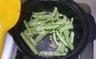 扁豆肉丝土豆焖面的做法步骤:5