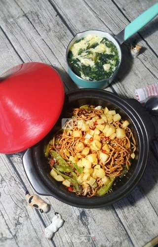 扁豆肉丝土豆焖面的做法步骤:21