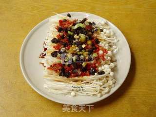 夏季开胃菜剁椒金针菇的做法步骤:7
