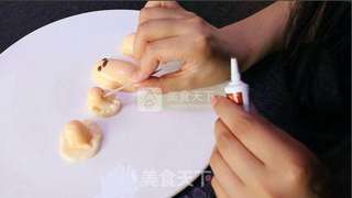 懒蛋蛋布丁 香蕉牛奶布丁 儿童食谱的做法步骤：10