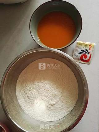 #ACA烘焙明星大赛#胡萝卜面西葫芦鸡蛋包子的做法步骤:6