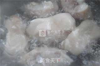 美丽相约—红烧猪蹄的做法步骤：2