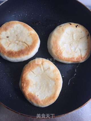 洋葱牛肉馅饼的做法步骤:11