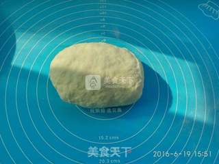 #ACA烘焙明星大赛#奶香大花卷的做法步骤：3