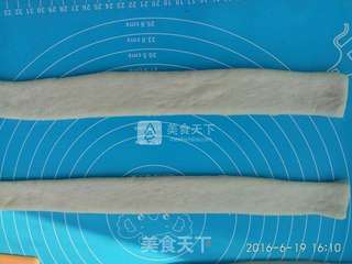 #ACA烘焙明星大赛#奶香大花卷的做法步骤：5