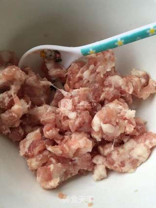 #ACA烘焙明星大赛#无油香菇酿肉末鹌鹑的做法步骤：1