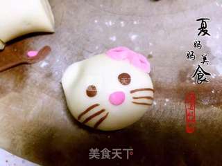 Hello Kitty红糖包的做法步骤：17