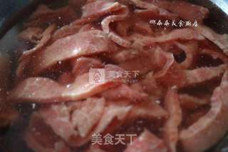 蚝油牛柳的做法步骤:2
