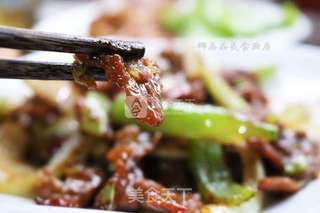 蚝油牛柳的做法步骤:15