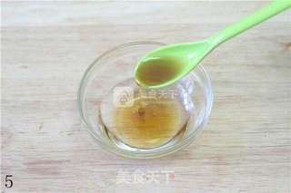 新奥尔良烤鸡翅的做法步骤:5