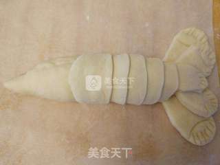 #ACA烘焙明星大赛#龙虾豆浆面包的做法步骤:9