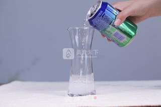 雪碧喝法的做法步骤:11