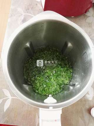 #ACA烘焙明星大赛#芹菜葱花薄饼的做法步骤:4