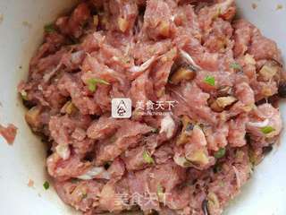#ACA烘焙明星大赛#香菇猪肉烧麦的做法步骤:3