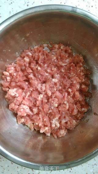 北方羊肉烧麦的做法步骤:2