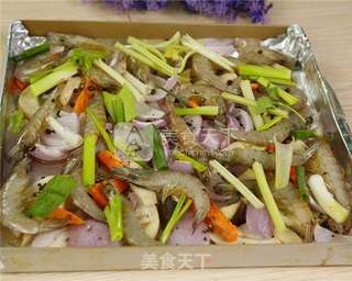 大虾烤花蛤的做法 的做法步骤:7