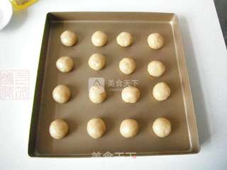 #ACA烘焙明星大赛#全麦葵花籽仁桃酥 的做法步骤:9