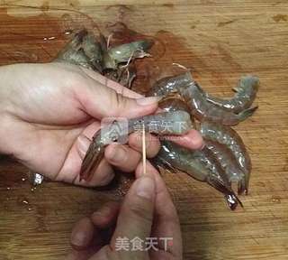 #ACA烘焙明星大赛# 鲜虾可乐饼的做法步骤:2