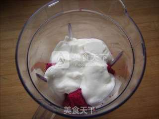 火龙果酸奶棒冰的做法步骤:4